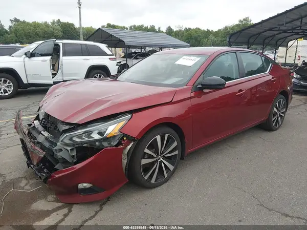 1N4BL4CW6MN303659 2021 NISSAN ALTIMA - Image 2