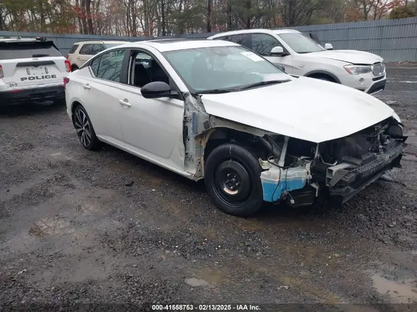 1N4BL4CW6MN307646 2021 NISSAN ALTIMA - Image 1