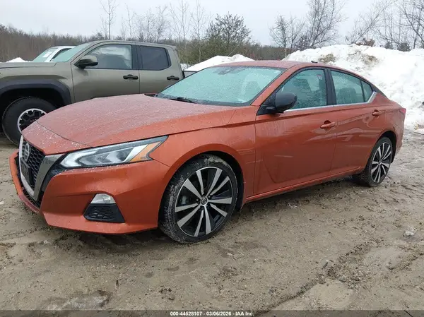 1N4BL4CW6MN389605 2021 NISSAN ALTIMA - Image 2