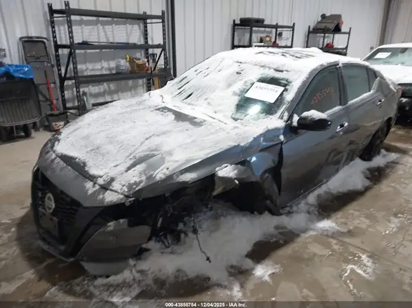 1N4BL4CW6NN407635 2022 NISSAN ALTIMA - Image 2