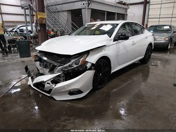 1N4BL4CW6NN424192 2022 NISSAN ALTIMA - Image 2