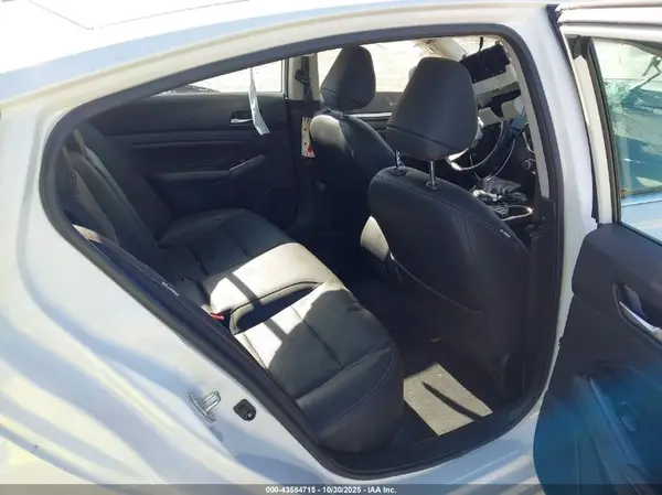 1N4BL4CW6PN317940 2023 NISSAN ALTIMA - Image 8