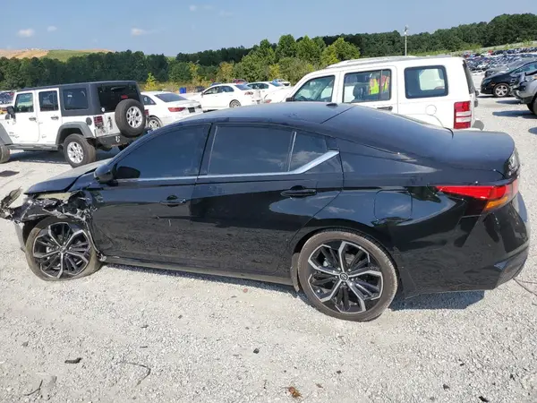 1N4BL4CW6RN411500 2024 NISSAN ALTIMA - Image 2