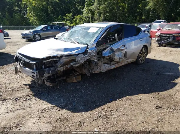 1N4BL4CW7KC226244 2019 NISSAN ALTIMA - Image 2