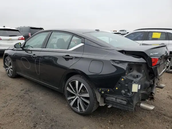 1N4BL4CW7KN301545 2019 NISSAN ALTIMA - Image 2