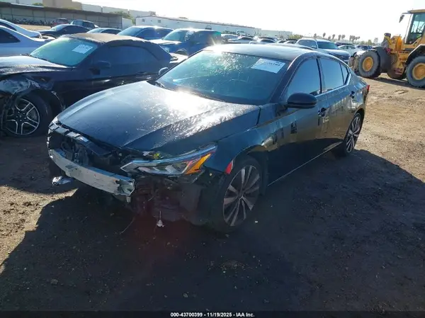 1N4BL4CW7KN316692 2019 NISSAN ALTIMA - Image 2