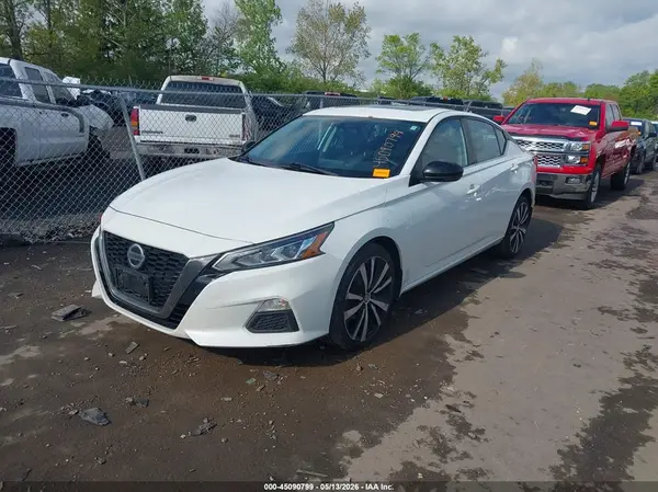 1N4BL4CW7KN318118 2019 NISSAN ALTIMA - Image 2
