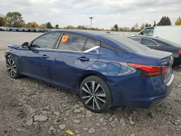 1N4BL4CW7KN318233 2019 NISSAN ALTIMA - Image 2