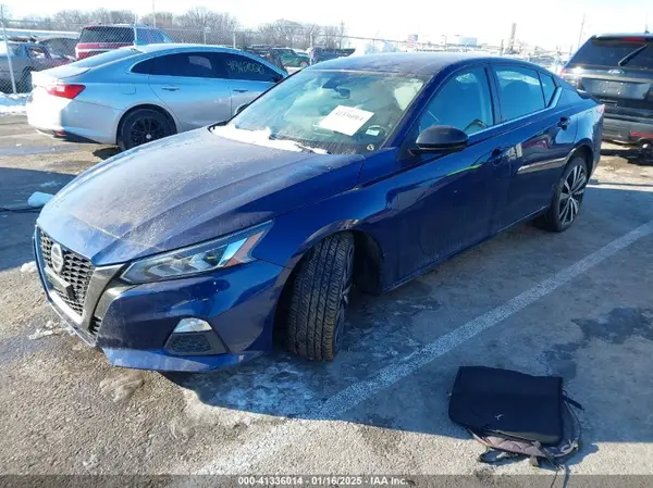 1N4BL4CW7MN312595 2021 NISSAN ALTIMA - Image 2
