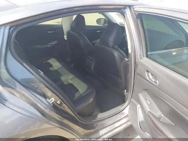 1N4BL4CW7MN388205 2021 NISSAN ALTIMA - Image 8