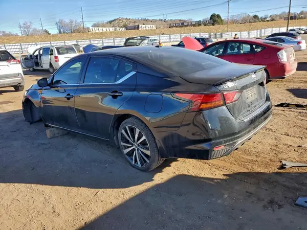 1N4BL4CW7MN406895 2021 NISSAN ALTIMA - Image 2