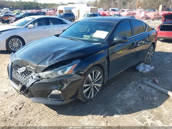 1N4BL4CW8KC176535 2019 NISSAN ALTIMA - Image 2