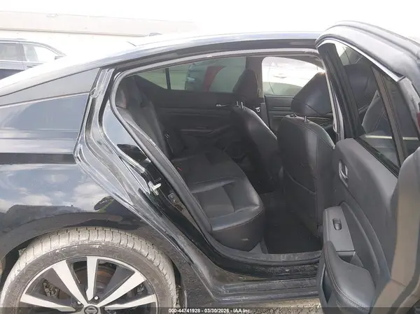 1N4BL4CW8KC213728 2019 NISSAN ALTIMA - Image 8