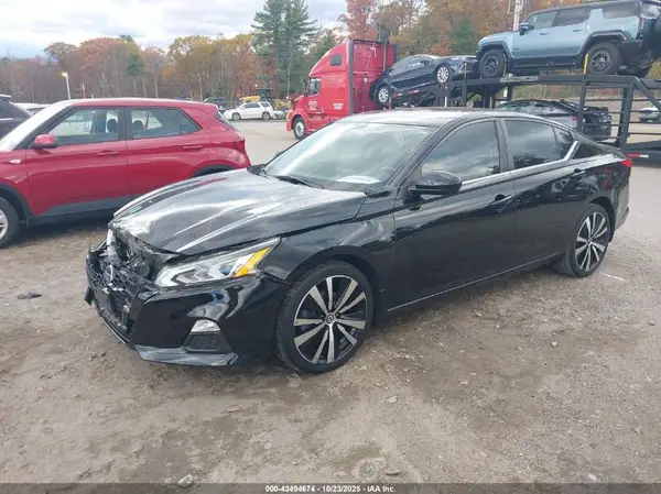 1N4BL4CW8KC231744 2019 NISSAN ALTIMA - Image 2