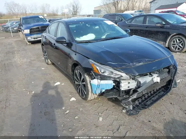 1N4BL4CW8KN301618 2019 NISSAN ALTIMA - Image 1