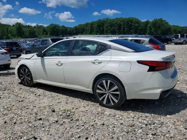 1N4BL4CW8KN301733 2019 NISSAN ALTIMA - Image 2