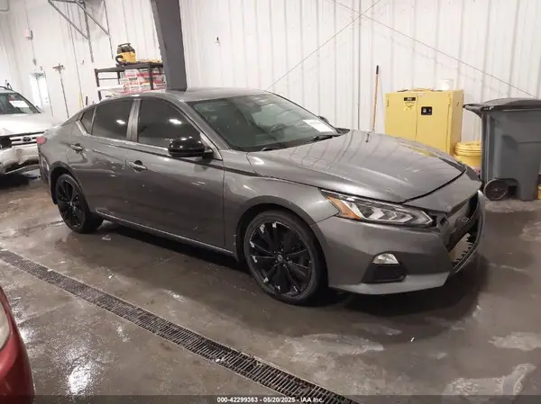 1N4BL4CW8KN324543 2019 NISSAN ALTIMA - Image 1