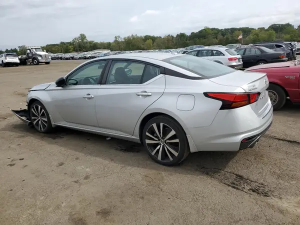 1N4BL4CW8KN325109 2019 NISSAN ALTIMA - Image 2