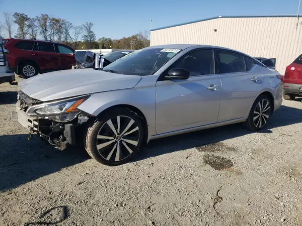 1N4BL4CW8LC138157 2020 NISSAN ALTIMA - Image 1