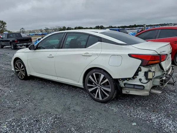 1N4BL4CW8LN316444 2020 NISSAN ALTIMA - Image 2