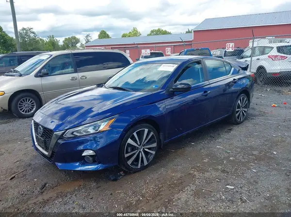 1N4BL4CW8MN328613 2021 NISSAN ALTIMA - Image 2