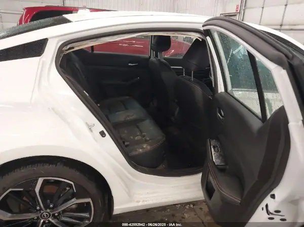 1N4BL4CW8RN311317 2024 NISSAN ALTIMA - Image 8