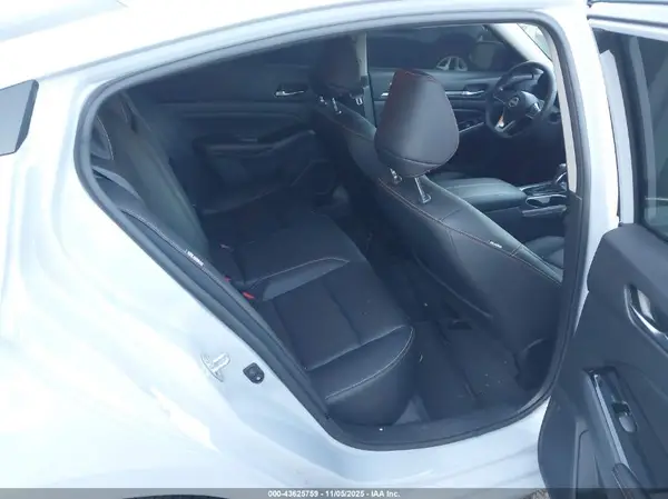 1N4BL4CW8RN327095 2024 NISSAN ALTIMA - Image 8