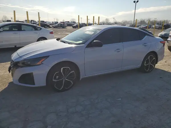 1N4BL4CW8RN393582 2024 NISSAN ALTIMA - Image 1