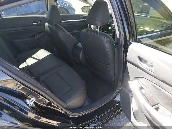 1N4BL4CW8RN400188 2024 NISSAN ALTIMA - Image 8