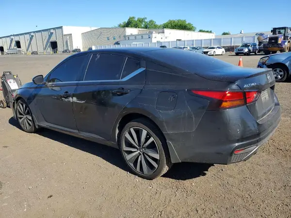 1N4BL4CW9KC248696 2019 NISSAN ALTIMA - Image 2