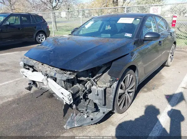1N4BL4CW9KN304155 2019 NISSAN ALTIMA - Image 2