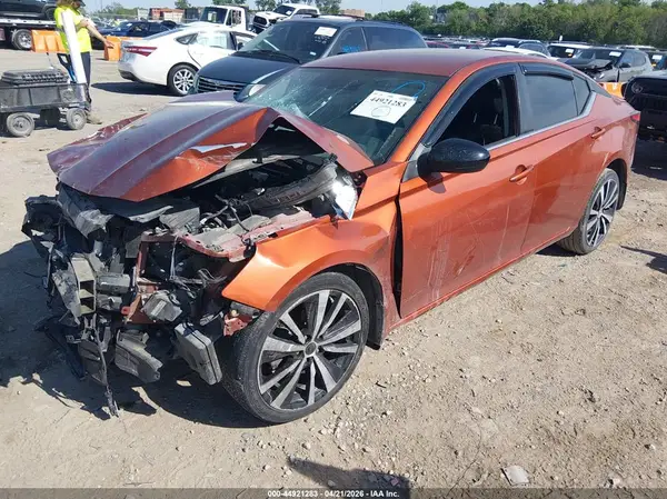 1N4BL4CW9KN313969 2019 NISSAN ALTIMA - Image 2