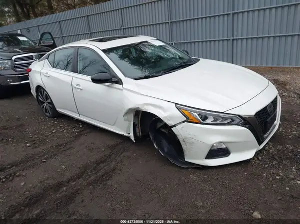 1N4BL4CW9LC177372 2020 NISSAN ALTIMA - Image 1