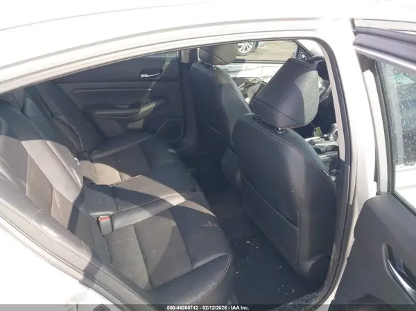 1N4BL4CW9LC215215 2020 NISSAN ALTIMA - Image 8