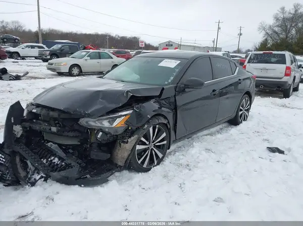 1N4BL4CW9MN311884 2021 NISSAN ALTIMA - Image 2