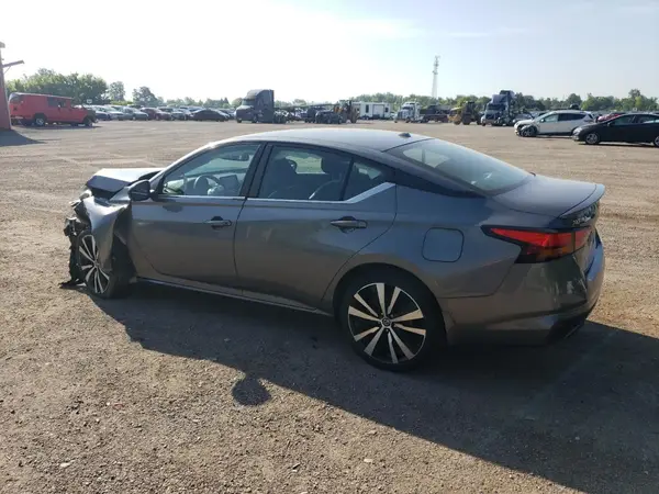 1N4BL4CW9MN317782 2021 NISSAN ALTIMA - Image 2