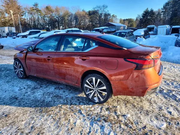1N4BL4CW9NN409962 2022 NISSAN ALTIMA - Image 2
