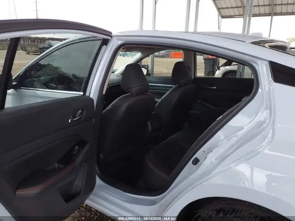 1N4BL4CW9PN326762 2023 NISSAN ALTIMA - Image 8