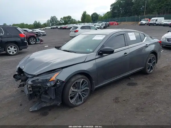 1N4BL4CW9PN375525 2023 NISSAN ALTIMA - Image 2