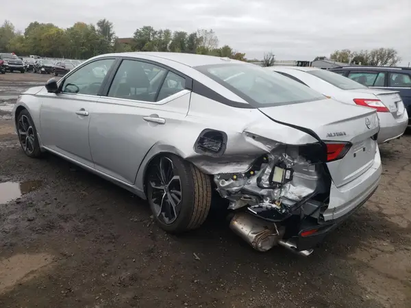 1N4BL4CW9SN352576 2025 NISSAN ALTIMA - Image 2