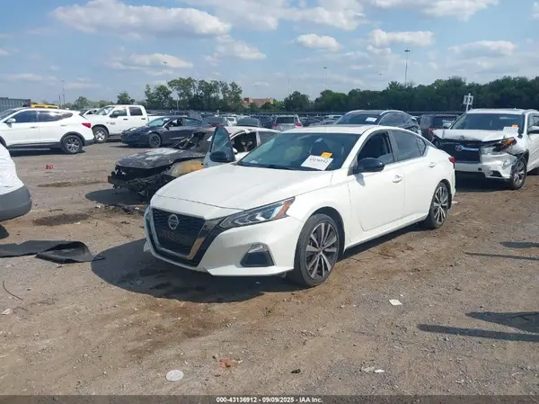 1N4BL4CWXKC184829 2019 NISSAN ALTIMA - Image 2