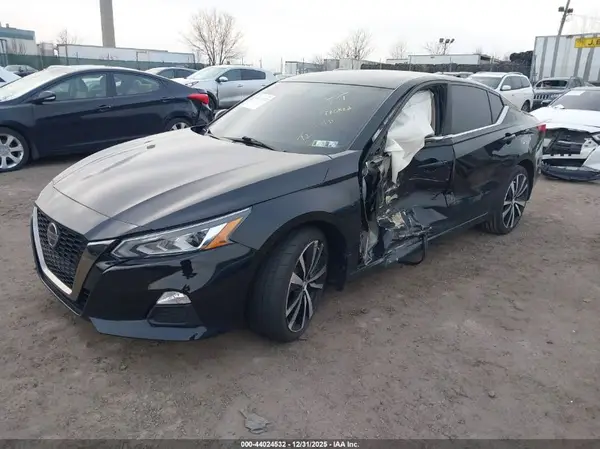 1N4BL4CWXKN320249 2019 NISSAN ALTIMA - Image 2