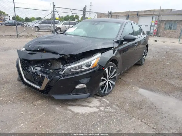 1N4BL4CWXLC175856 2020 NISSAN ALTIMA - Image 2