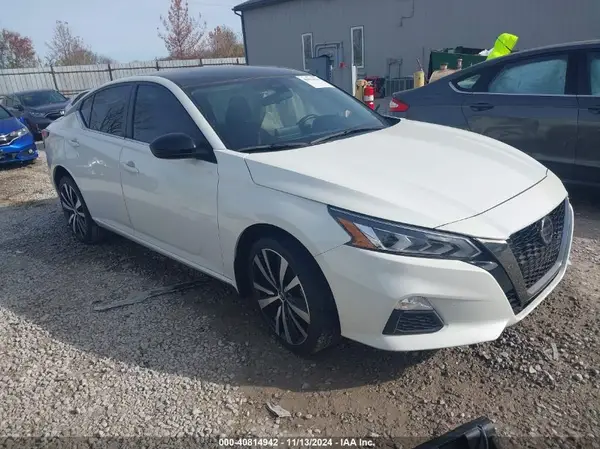 1N4BL4CWXMN304233 2021 NISSAN ALTIMA - Image 1