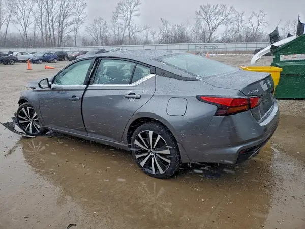 1N4BL4CWXNN367897 2022 NISSAN ALTIMA - Image 2