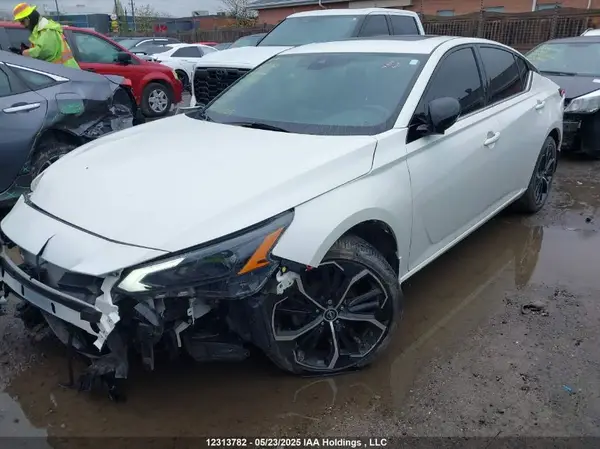 1N4BL4CWXPN372648 2023 NISSAN ALTIMA - Image 2
