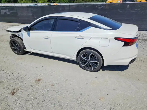 1N4BL4CWXPN404580 2023 NISSAN ALTIMA - Image 2