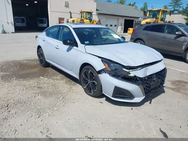 1N4BL4CWXPN424411 2023 NISSAN ALTIMA - Image 1