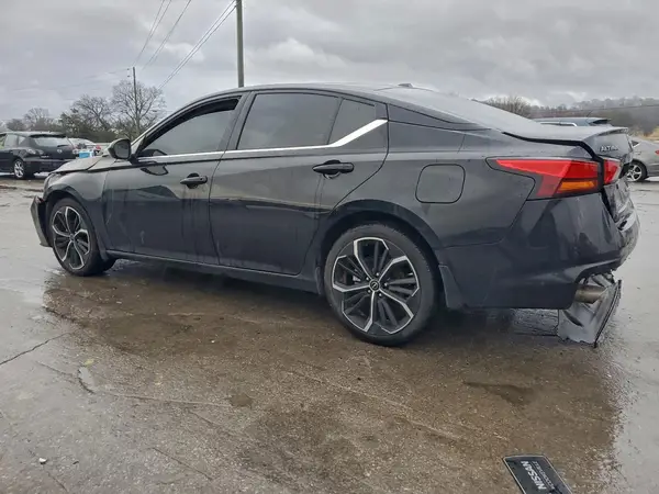 1N4BL4CWXRN393955 2024 NISSAN ALTIMA - Image 2