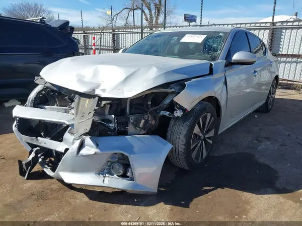 1N4BL4DV0KC108980 2019 NISSAN ALTIMA - Image 2